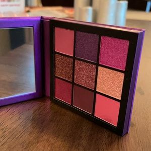 Huda Beauty Amethyst Obsessions Palette